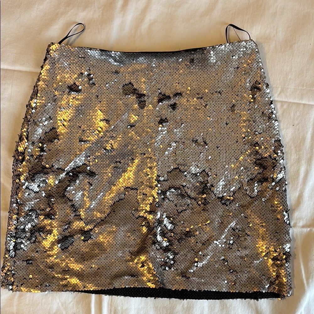Mango MMG Sequin Mini Skirt Gold and Silver Metallic Sparkle Party Taylor Swift
